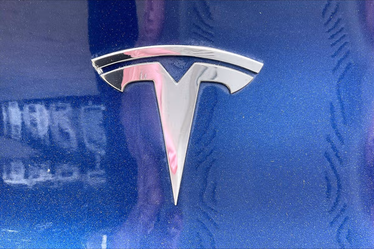 2020 Tesla Model 3 Long Range Image 8