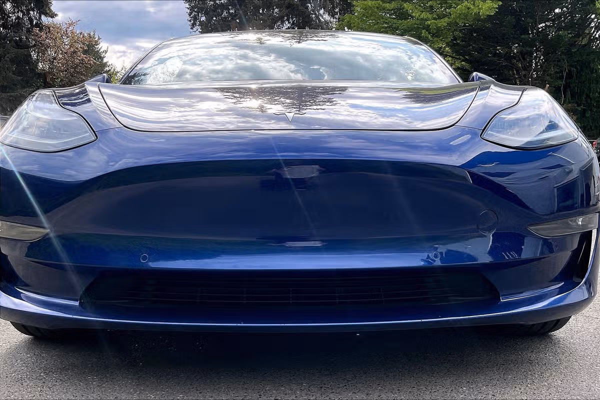2020 Tesla Model 3 Long Range Image 25