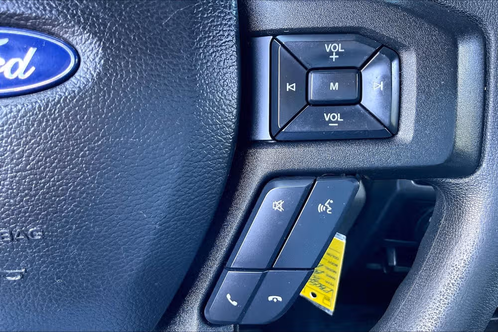 2019 Ford F-150 XLT SuperCrew Image 18