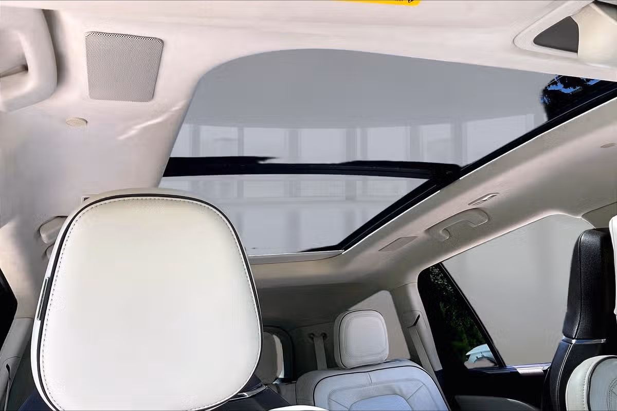 2022 Lincoln Aviator Black Label Image 21