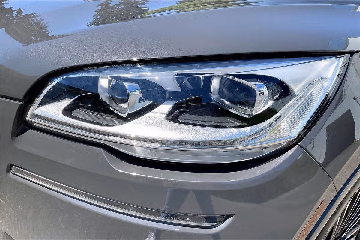 2022 Lincoln Aviator Black Label Image 29
