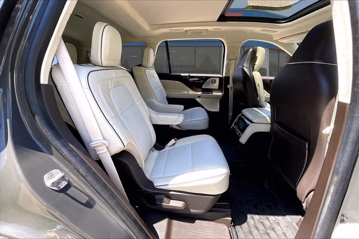 2022 Lincoln Aviator Black Label Image 26