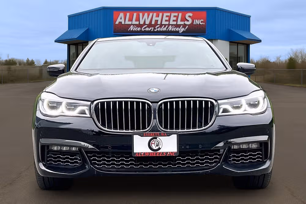 2018 BMW 7 Series 750i Image 3