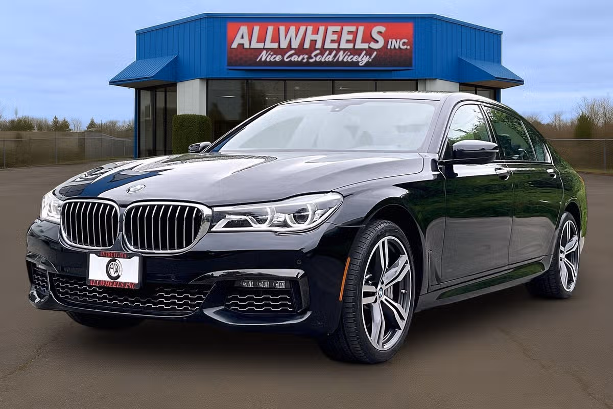 2018 BMW 7 Series 750i Image 10