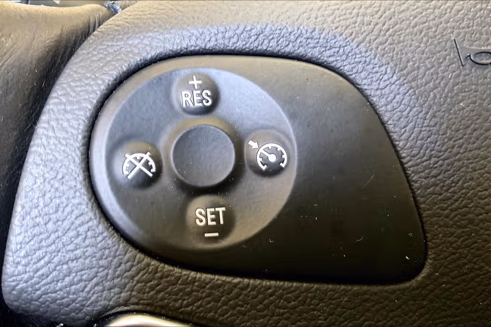 2019 Chevrolet Impala LT Image 16