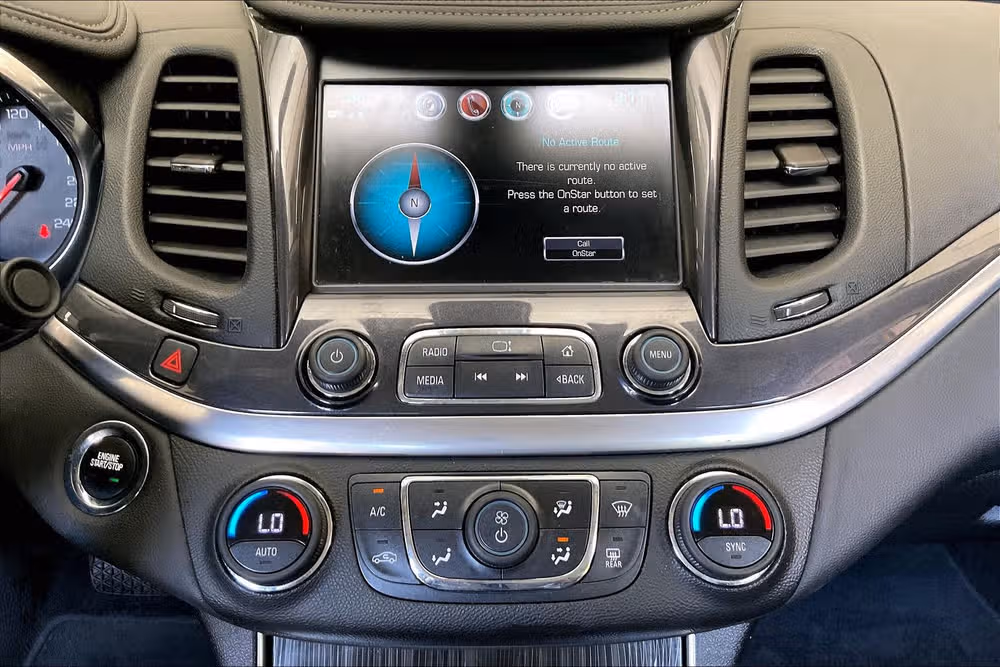 2019 Chevrolet Impala LT Image 29