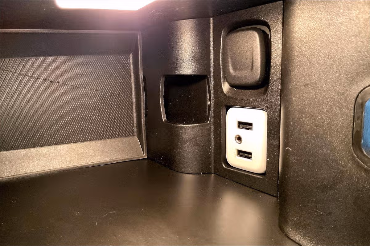 2019 Chevrolet Impala LT Image 30