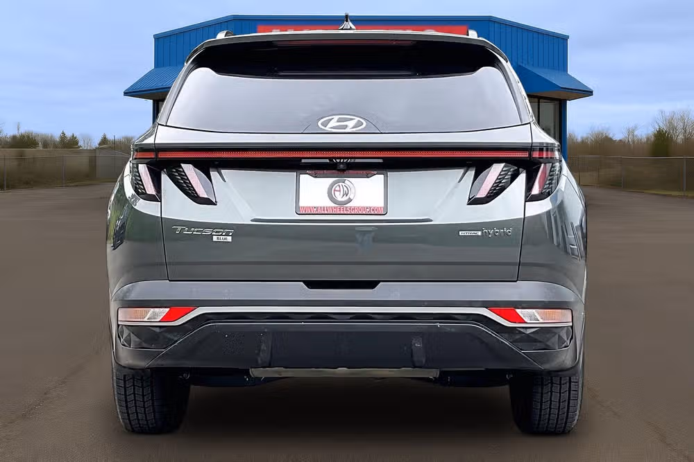 2022 Hyundai TUCSON Hybrid Blue Image 4