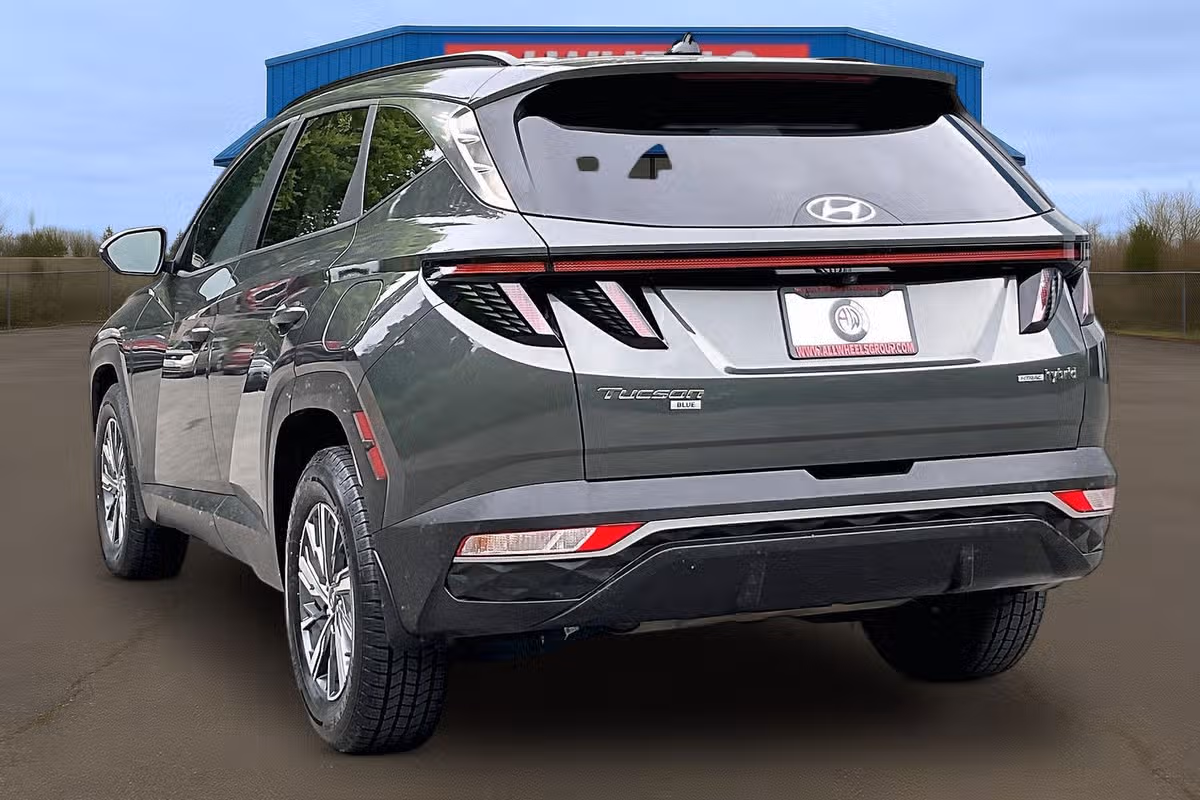 2022 Hyundai TUCSON Hybrid Blue Image 2