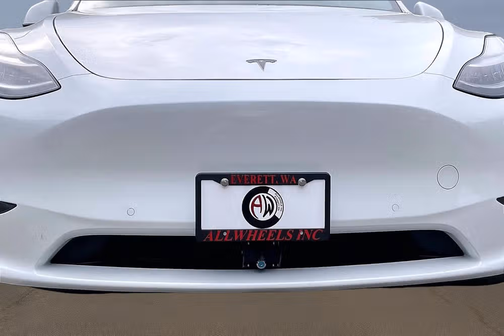 2020 Tesla Model Y Long Range Image 25