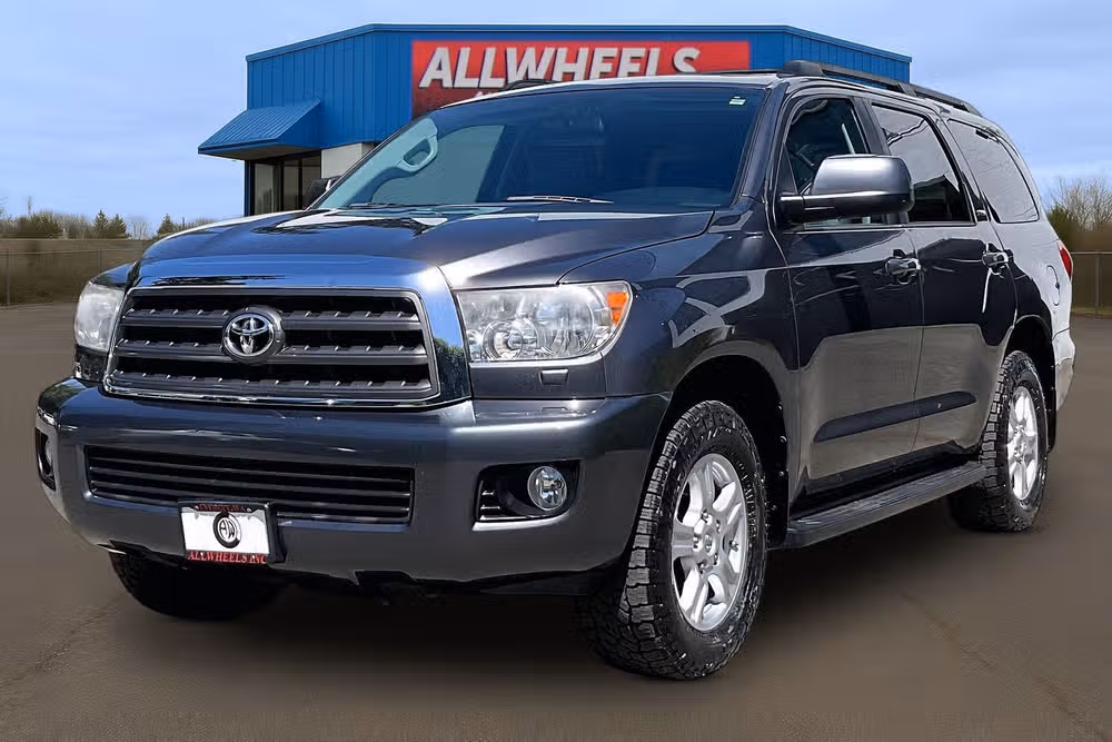 2013 Toyota Sequoia SR5 Image 10