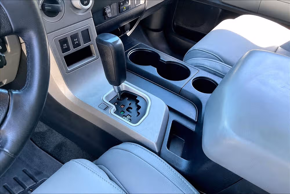 2013 Toyota Sequoia SR5 Image 13