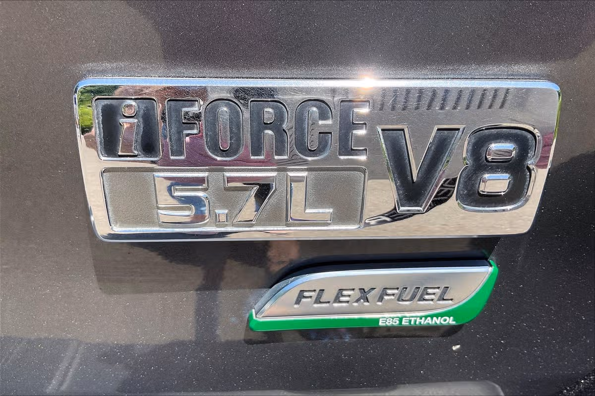 2013 Toyota Sequoia SR5 Image 8