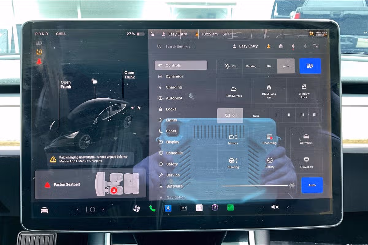 2019 Tesla Model 3 Mid Range Image 28