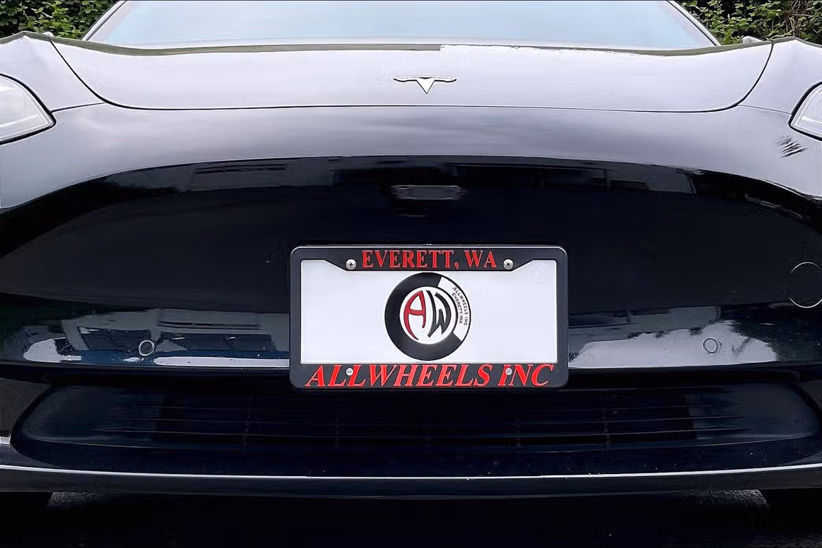 2019 Tesla Model 3 Mid Range Image 25