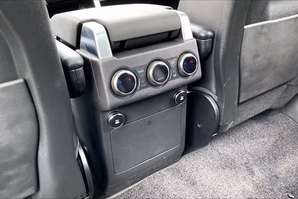 2019 Land Rover Discovery HSE Td6 Image 31