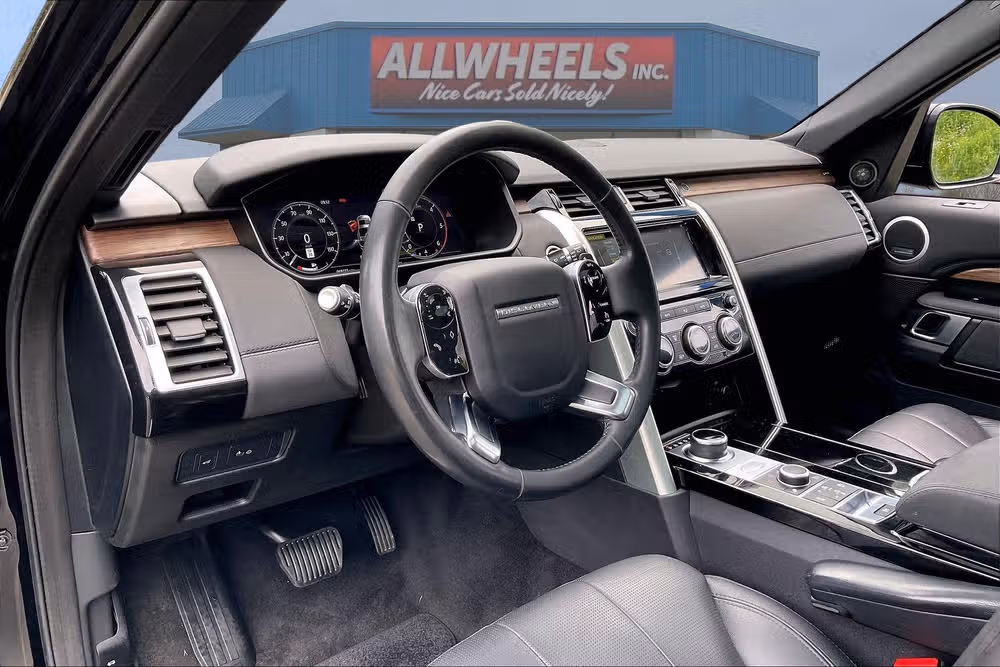 2019 Land Rover Discovery HSE Td6 Image 12