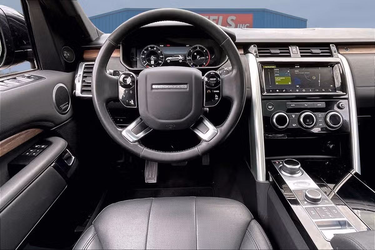 2019 Land Rover Discovery HSE Td6 Image 5
