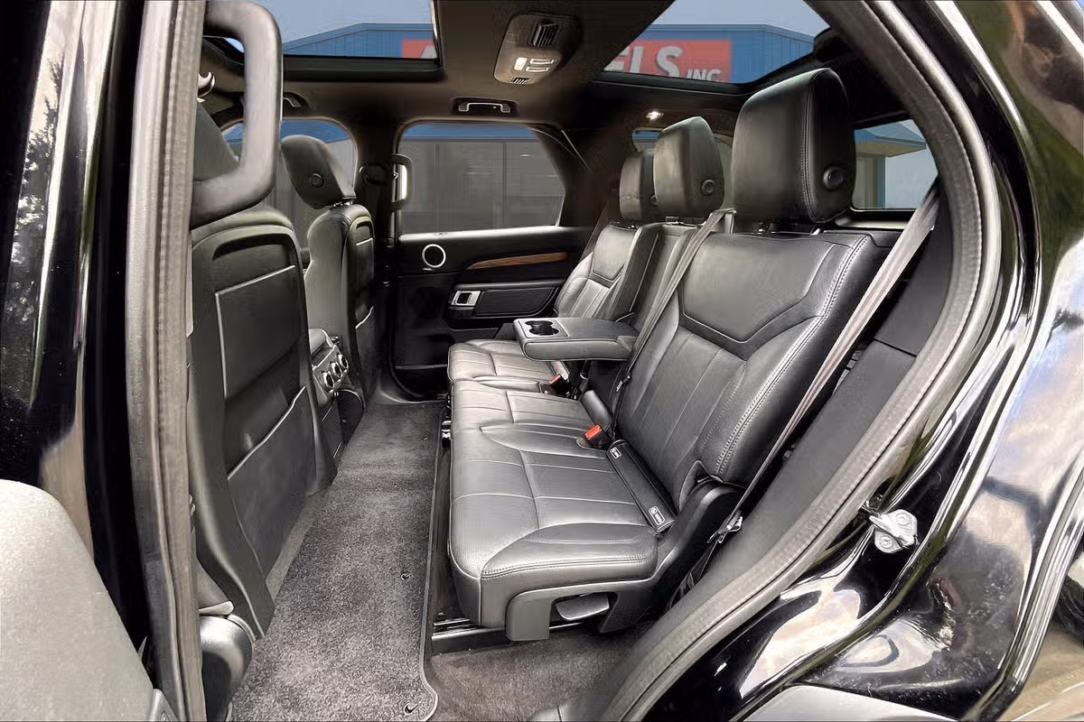 2019 Land Rover Discovery HSE Td6 Image 24