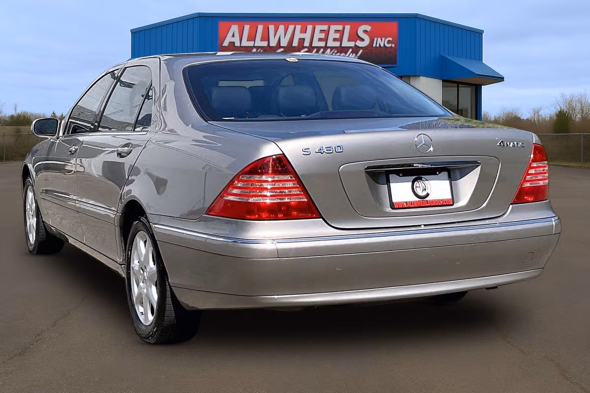 2005 Mercedes-Benz S-Class S 430 4MATIC Image 2