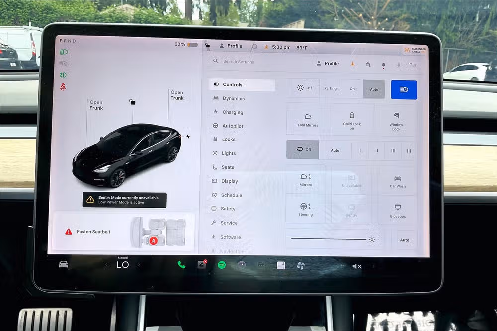 2020 Tesla Model 3 Performance Image 26