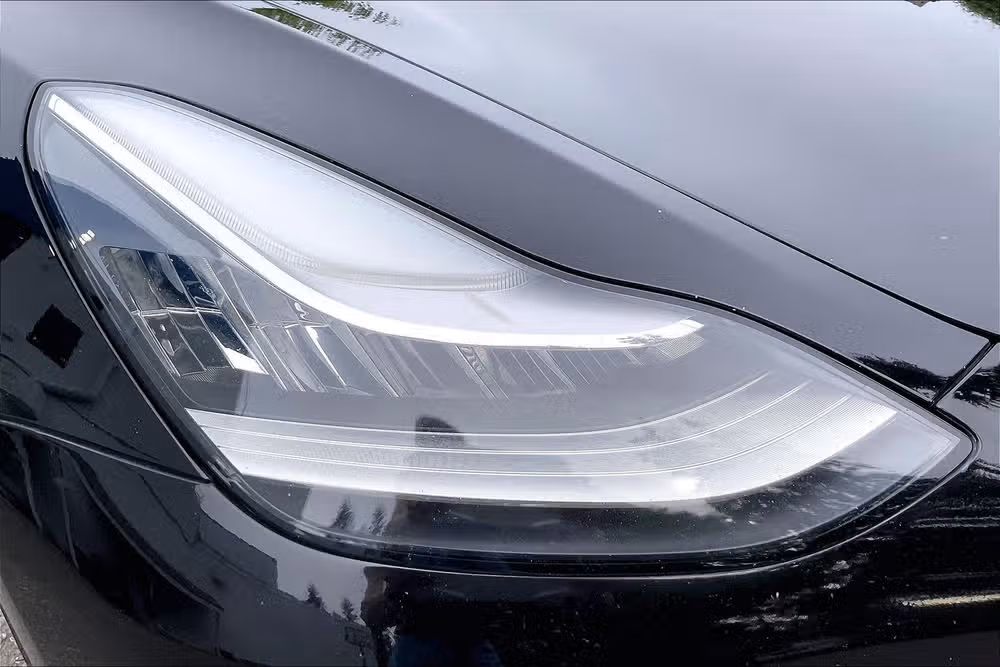 2020 Tesla Model 3 Performance Image 24