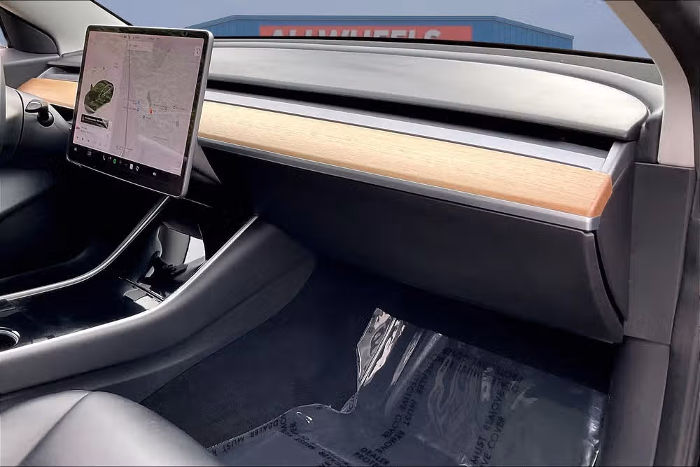 2020 Tesla Model 3 Performance Image 14