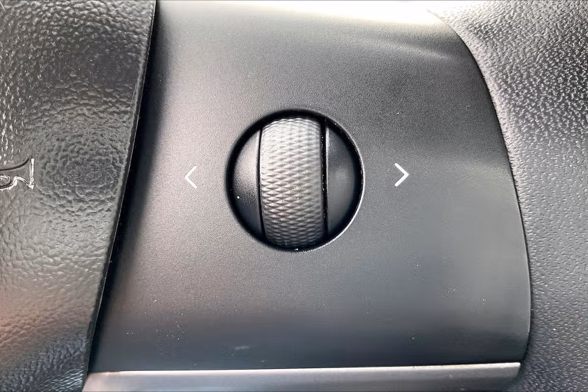 2020 Tesla Model 3 Performance Image 15