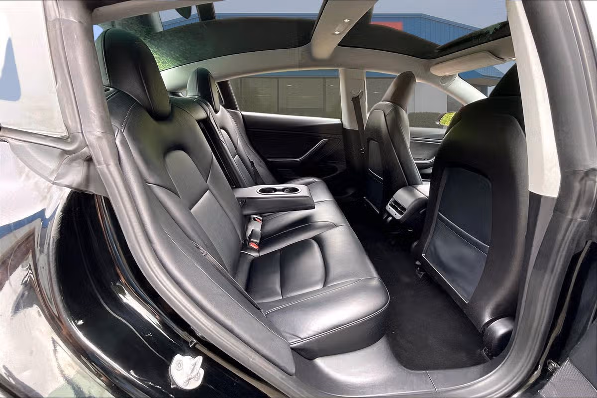 2020 Tesla Model 3 Performance Image 22
