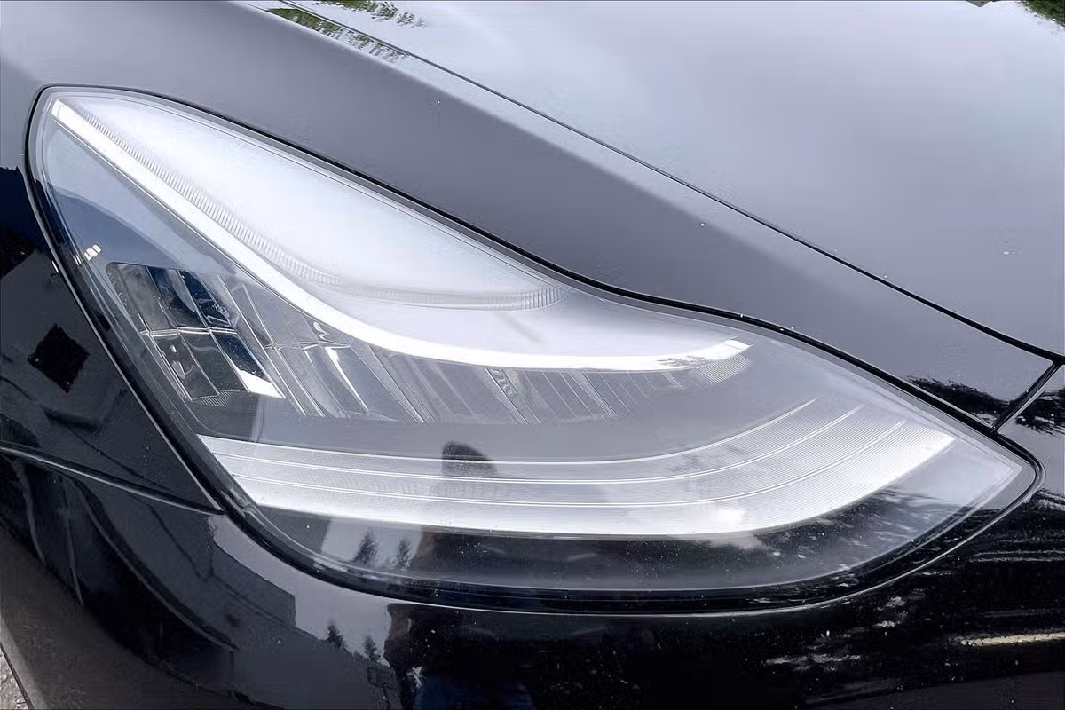 2020 Tesla Model 3 Performance Image 24