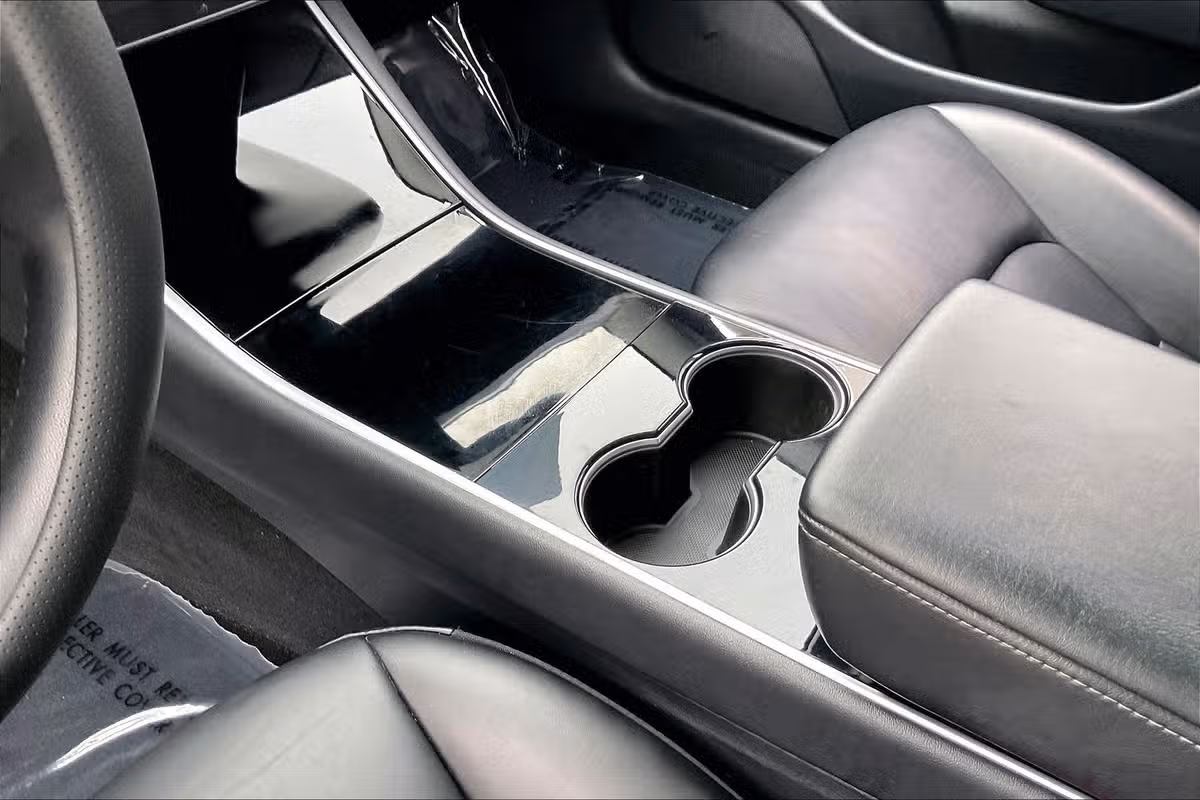 2020 Tesla Model 3 Performance Image 12