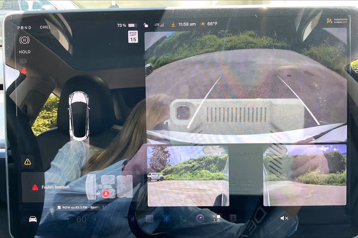 2020 Tesla Model 3 Standard Range Plus Image 18