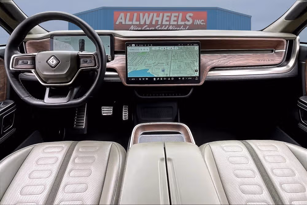 2022 Rivian R1T Adventure Crew Cab Image 14