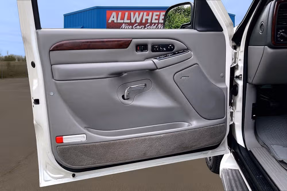 2005 Cadillac Escalade EXT Base Crew Cab Image 22