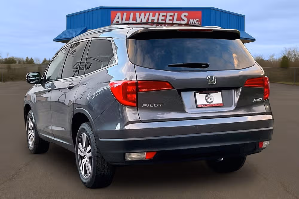 2018 Honda Pilot EX-L Image 2