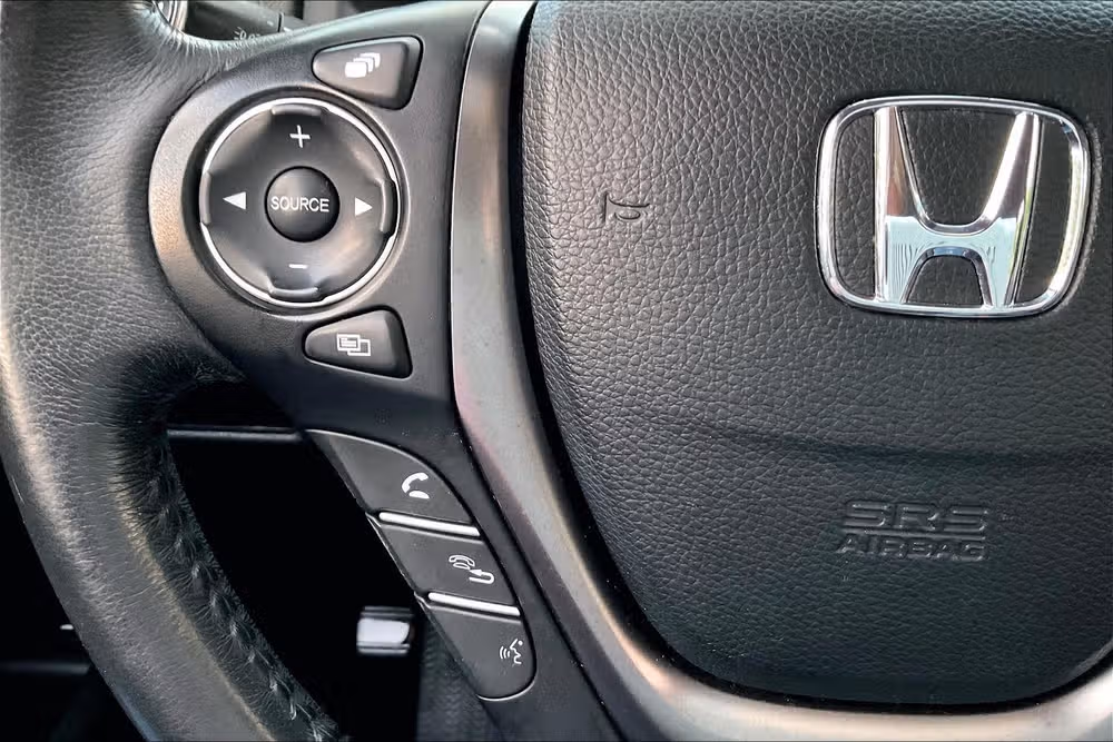 2018 Honda Pilot EX-L Image 16