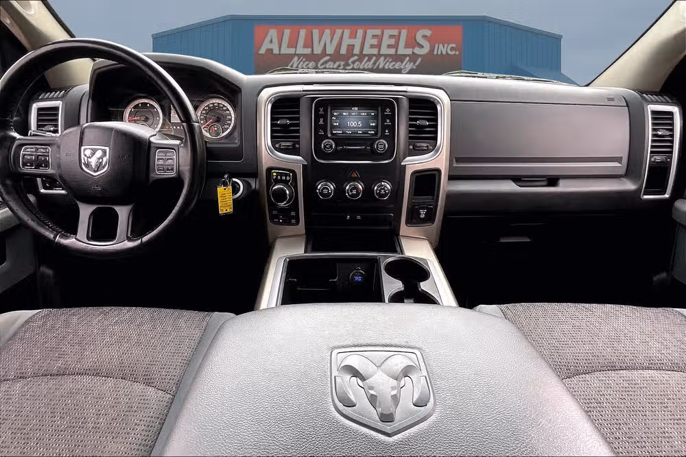 2015 Ram 1500 Big Horn Quad Cab Image 14