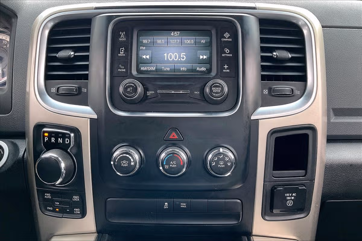 2015 Ram 1500 Big Horn Quad Cab Image 30