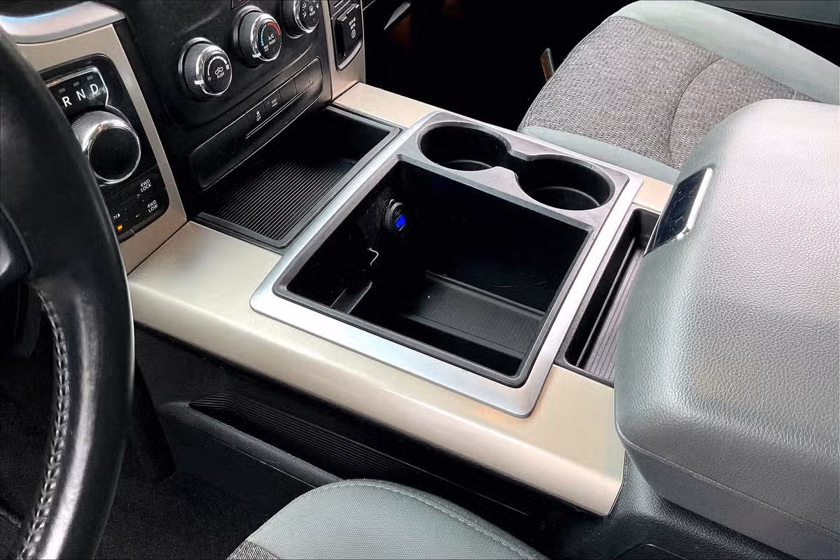 2015 Ram 1500 Big Horn Quad Cab Image 13