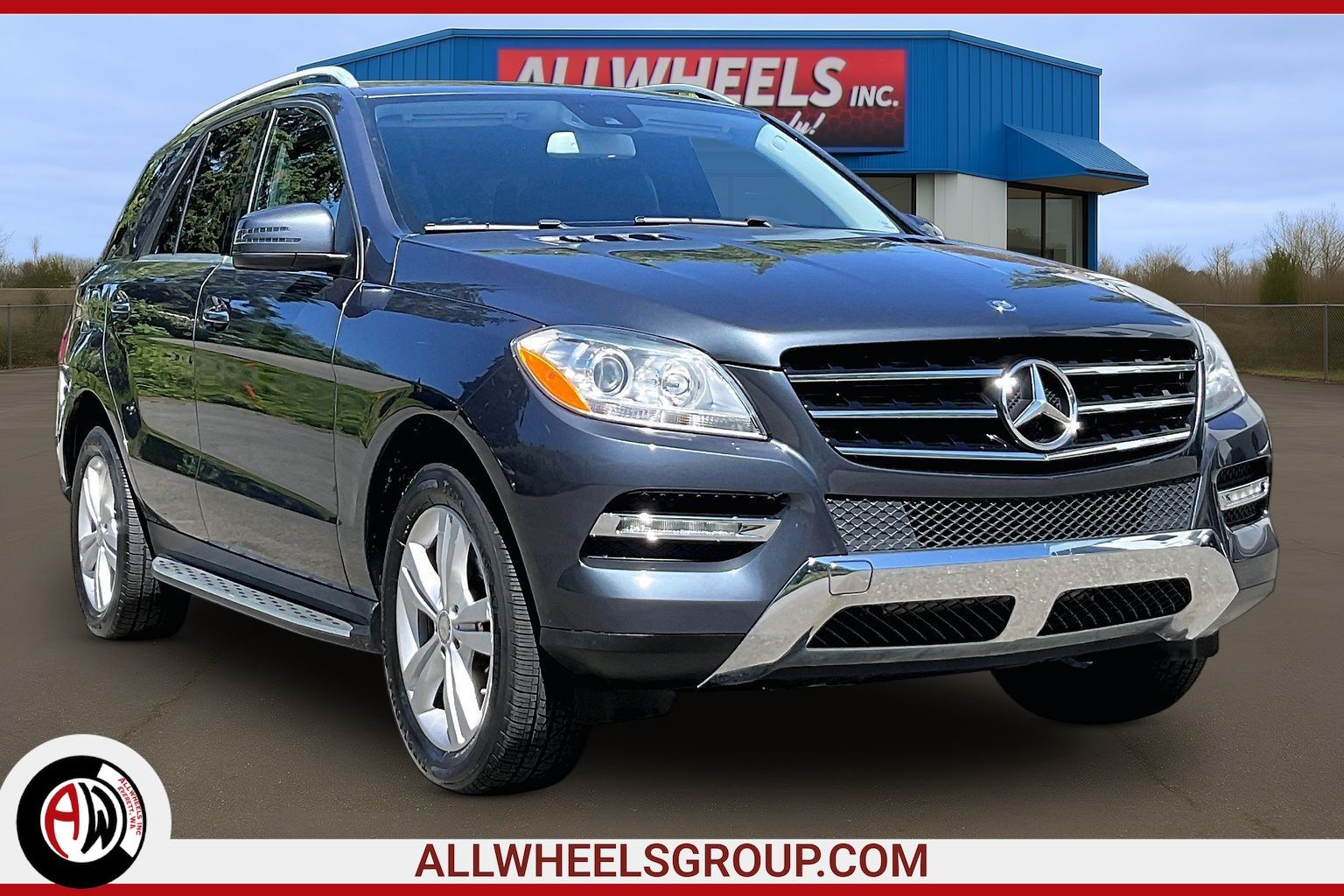 Gray 2015 Mercedes-Benz M-Class ML 350 4MATIC SUV / Crossover All-Wheel Drive Automatic