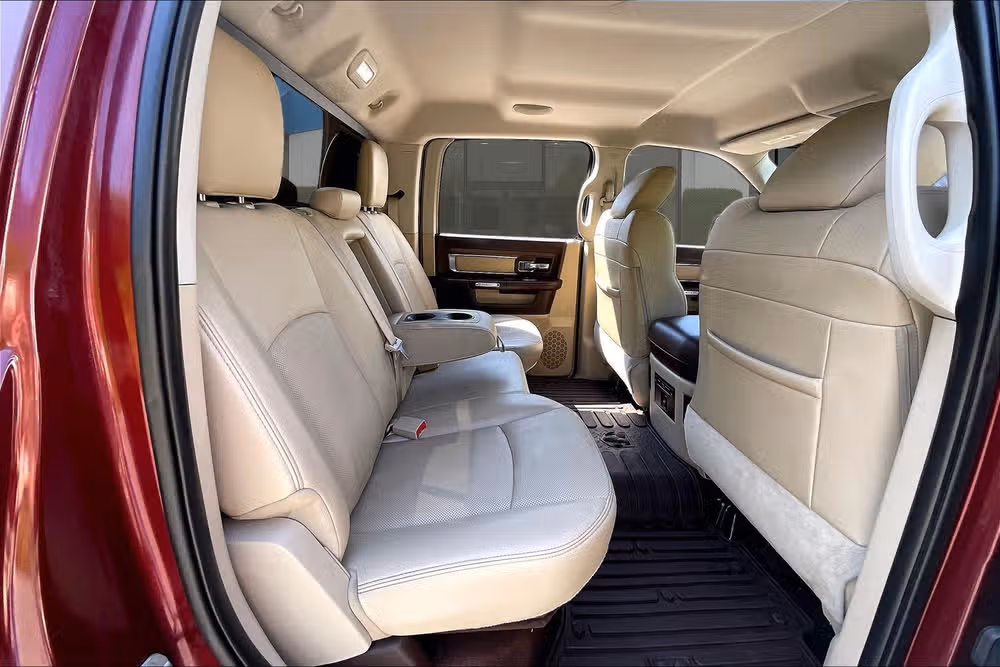 2016 Ram 1500 Laramie Crew Cab Image 24