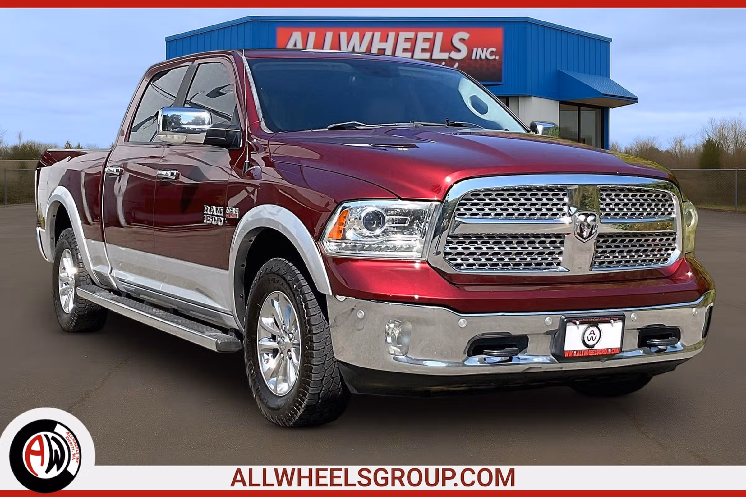 2016 Ram 1500 Laramie Crew Cab Image 1