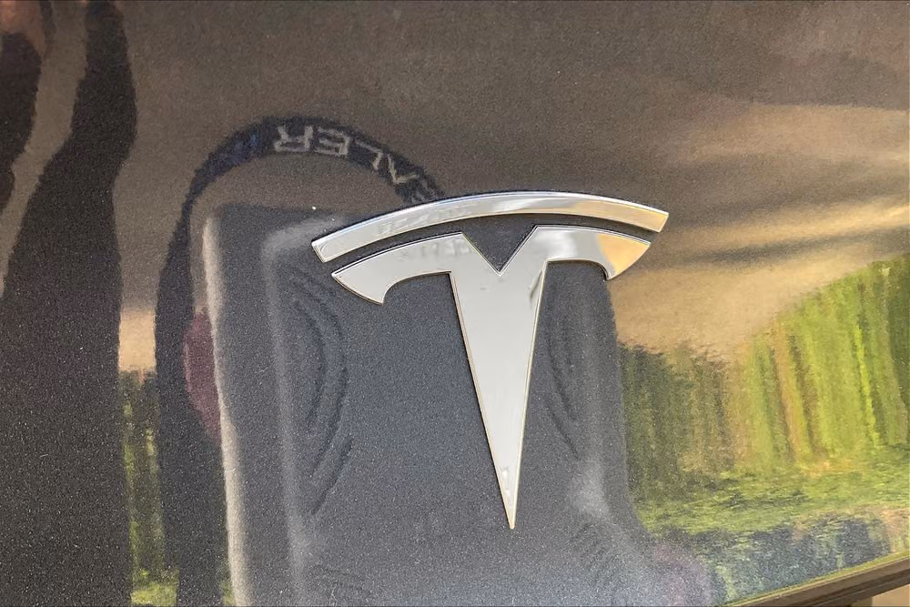 2018 Tesla Model 3 Performance Image 8