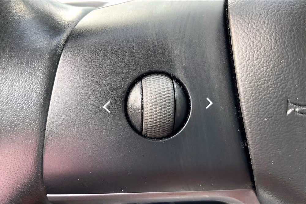2018 Tesla Model 3 Performance Image 16