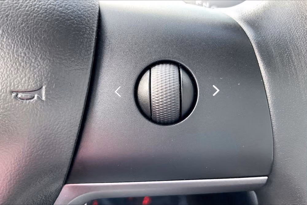 2018 Tesla Model 3 Performance Image 17