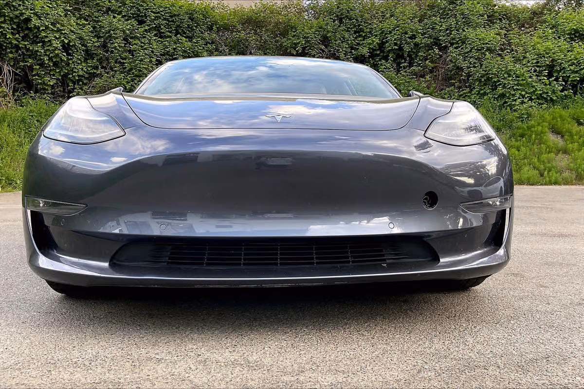 2018 Tesla Model 3 Performance Image 25