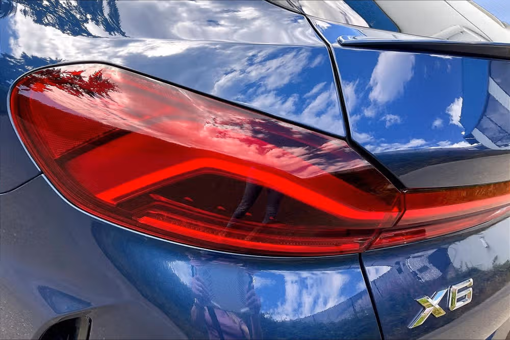 2021 BMW X6 xDrive40i Image 28