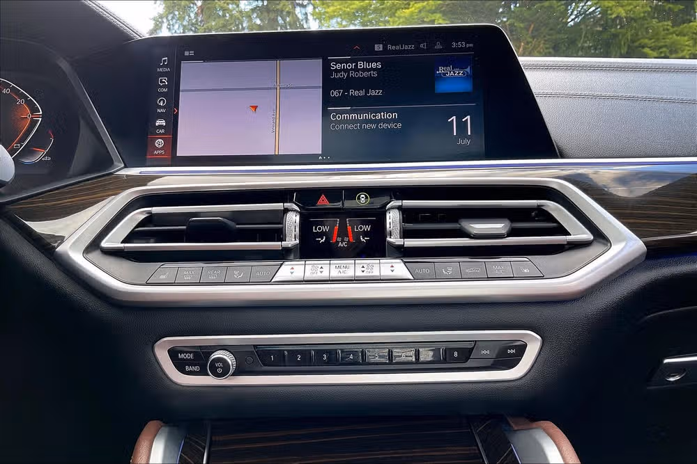2021 BMW X6 xDrive40i Image 29