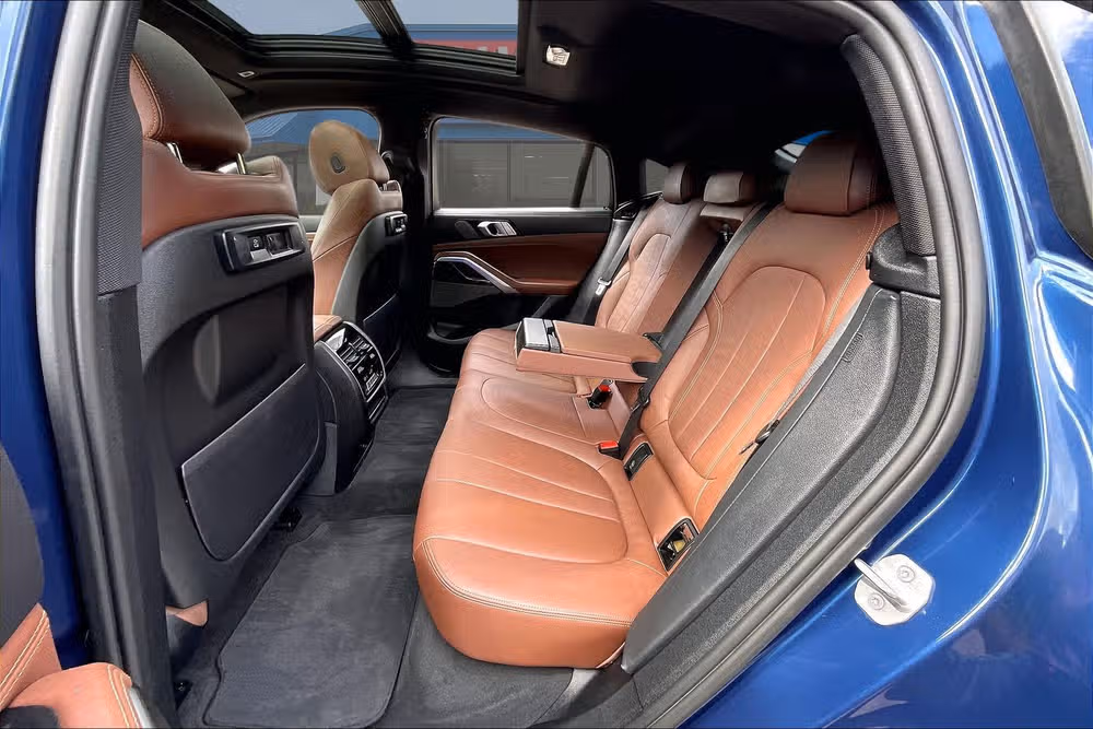 2021 BMW X6 xDrive40i Image 24