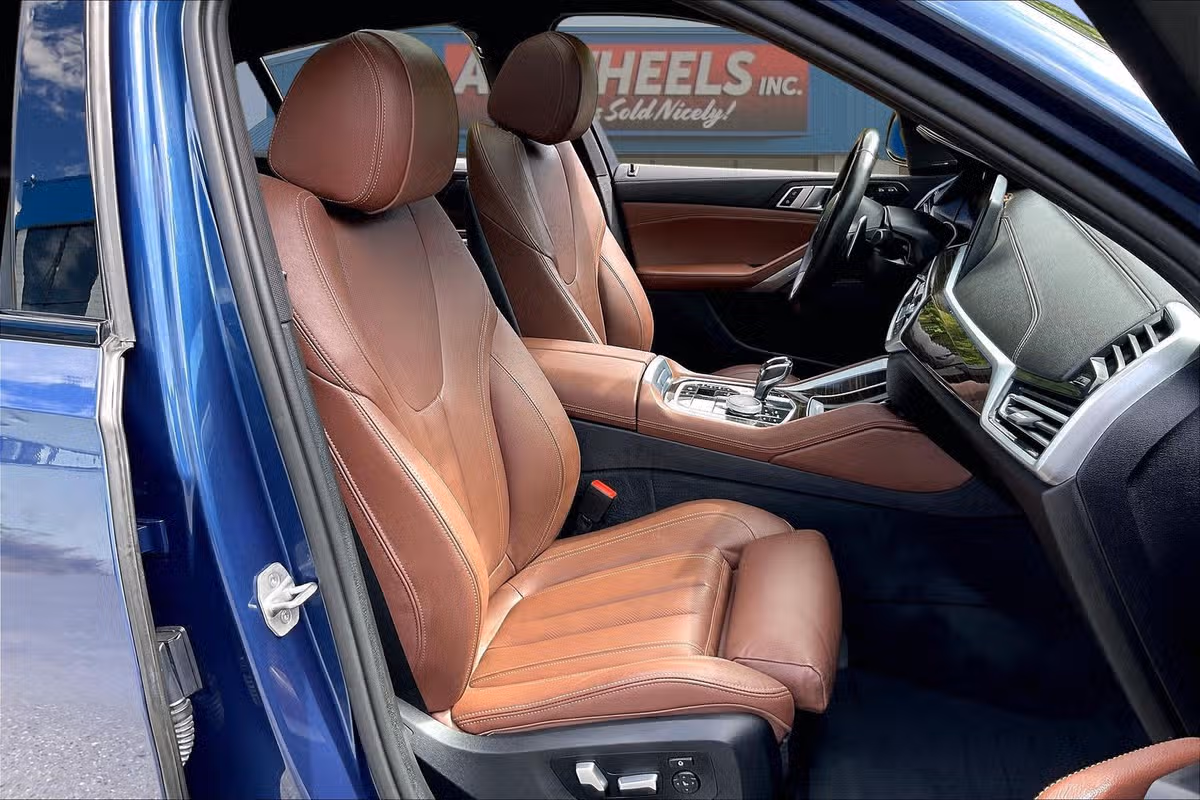 2021 BMW X6 xDrive40i Image 7